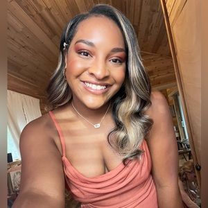 Meet your Posher, Zakyah